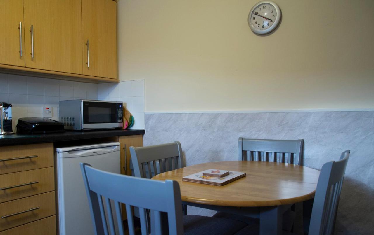Apartment 1, Phoenix Flats Portree Buitenkant foto